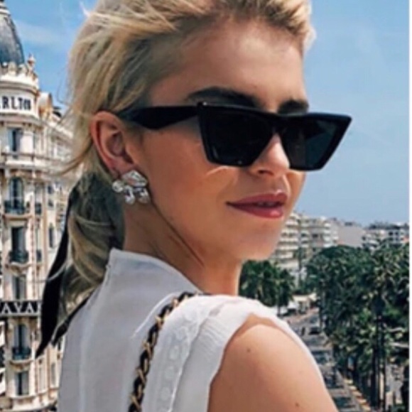 Retro Black Sunglasses Brand New - Picture 4 of 6